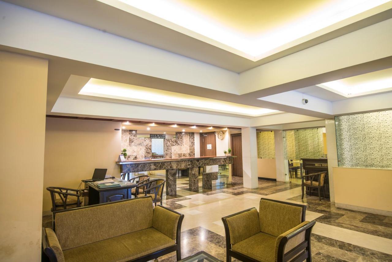 Palette Hotel Nisarga By Sunday Bhopal Extérieur photo