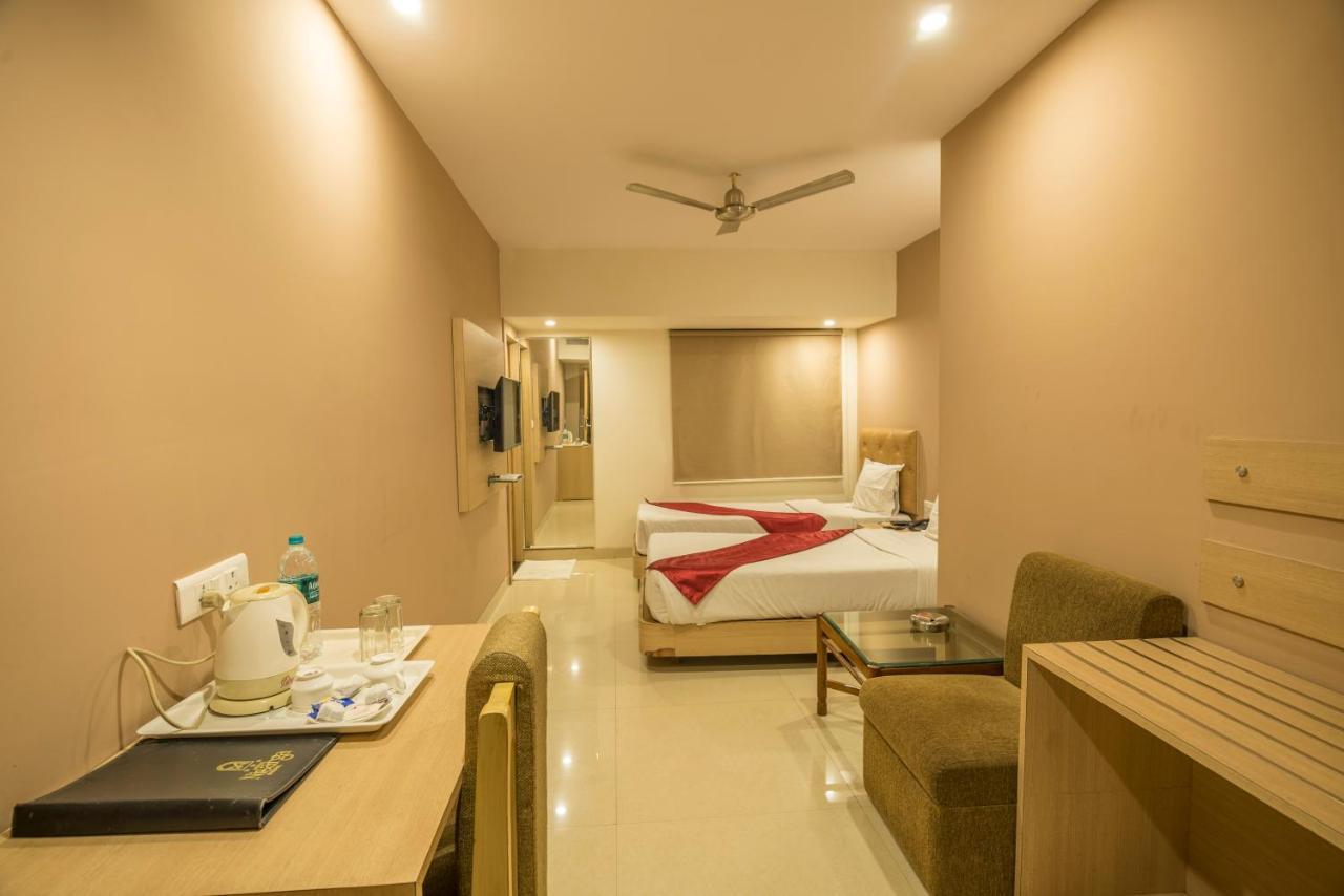 Palette Hotel Nisarga By Sunday Bhopal Extérieur photo