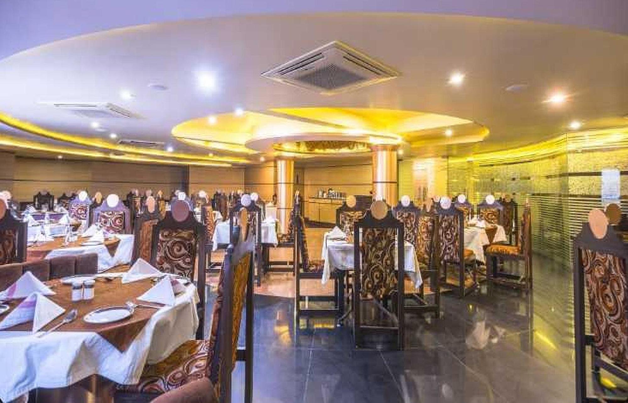 Palette Hotel Nisarga By Sunday Bhopal Extérieur photo