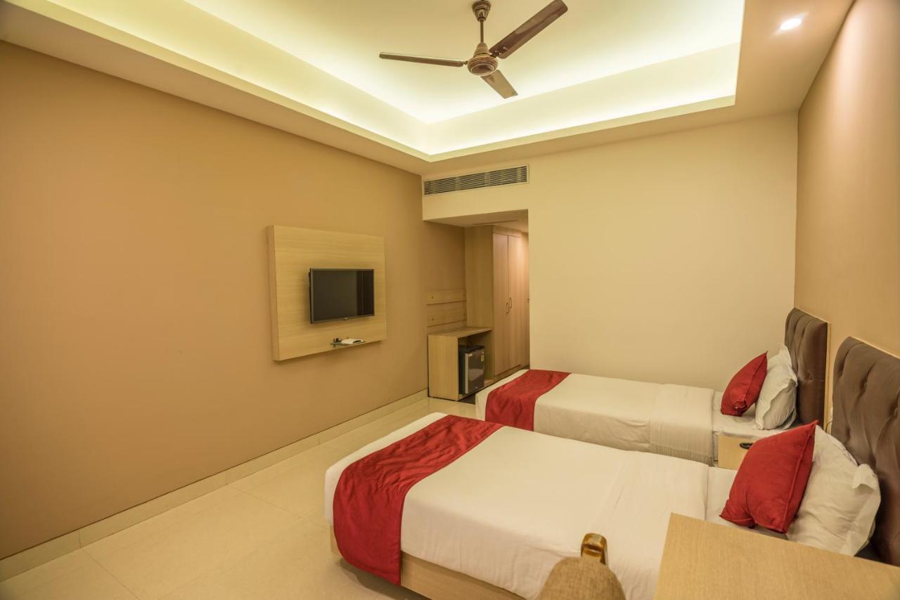 Palette Hotel Nisarga By Sunday Bhopal Extérieur photo